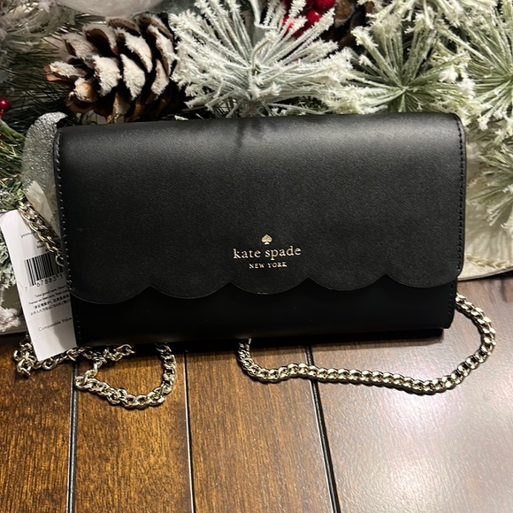 kate spade Handbags - Brand new super classy Kate Spade ♠️ crossbody